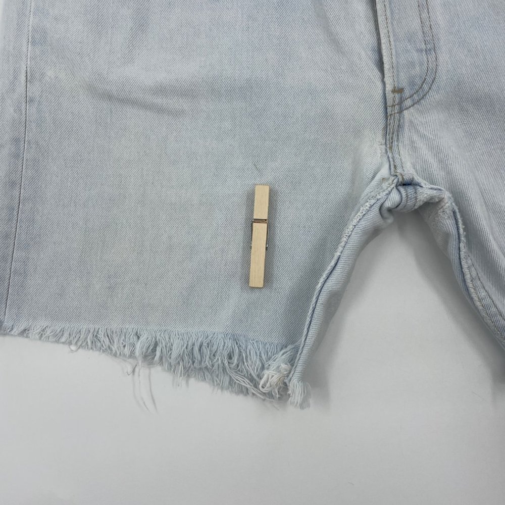 Mens Levi's 501 Button Fly High Rise Shorts - Picture 14 of 14